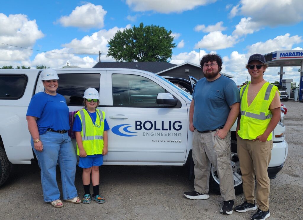 Felton Field Days parade - Bollig Engineering
